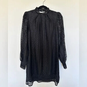 *NWT* Express | Lace Mock neck shift dress | Size: M